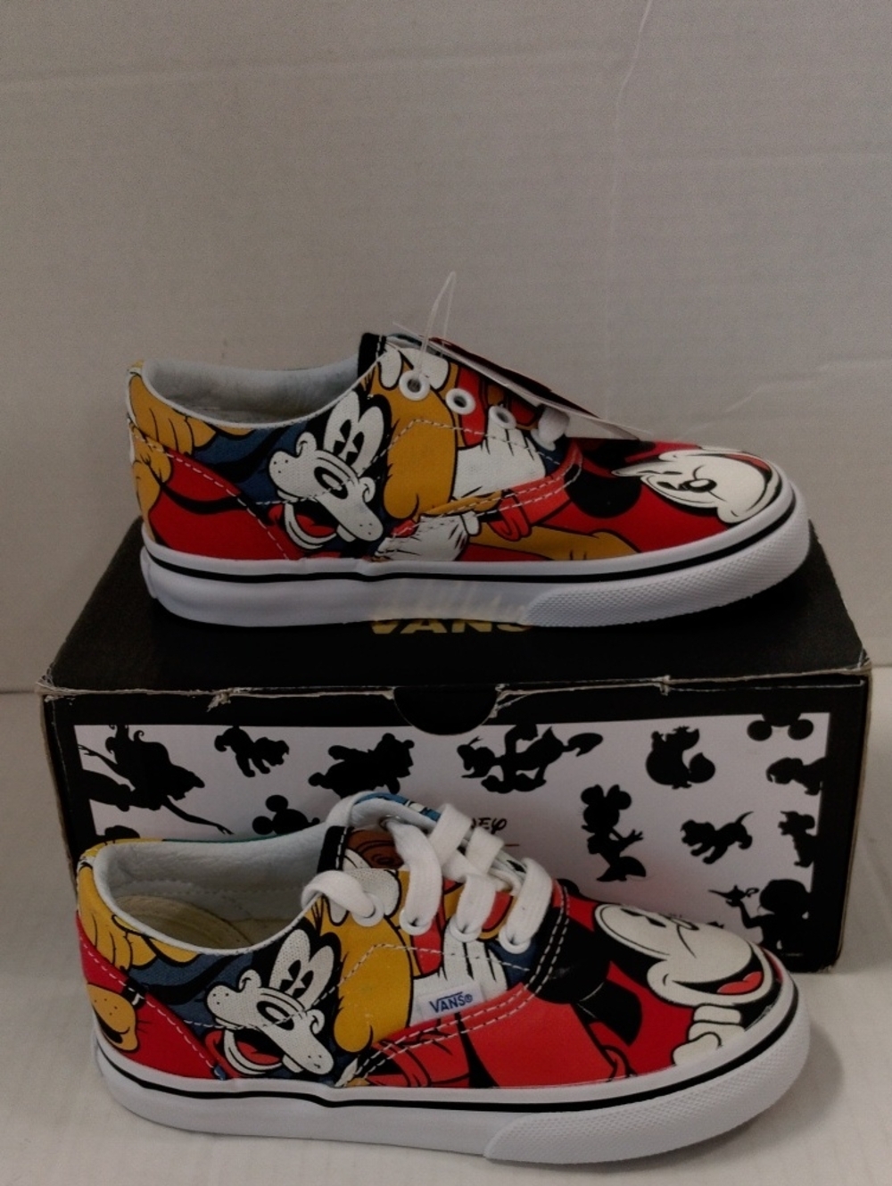 Vans Kids Red, Black & Yellow Mickey Graphic Low-Top Sneakers